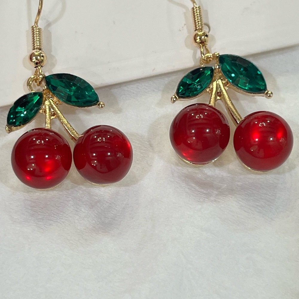 Cherry Red and Green Earrings - Picture 5 of 7